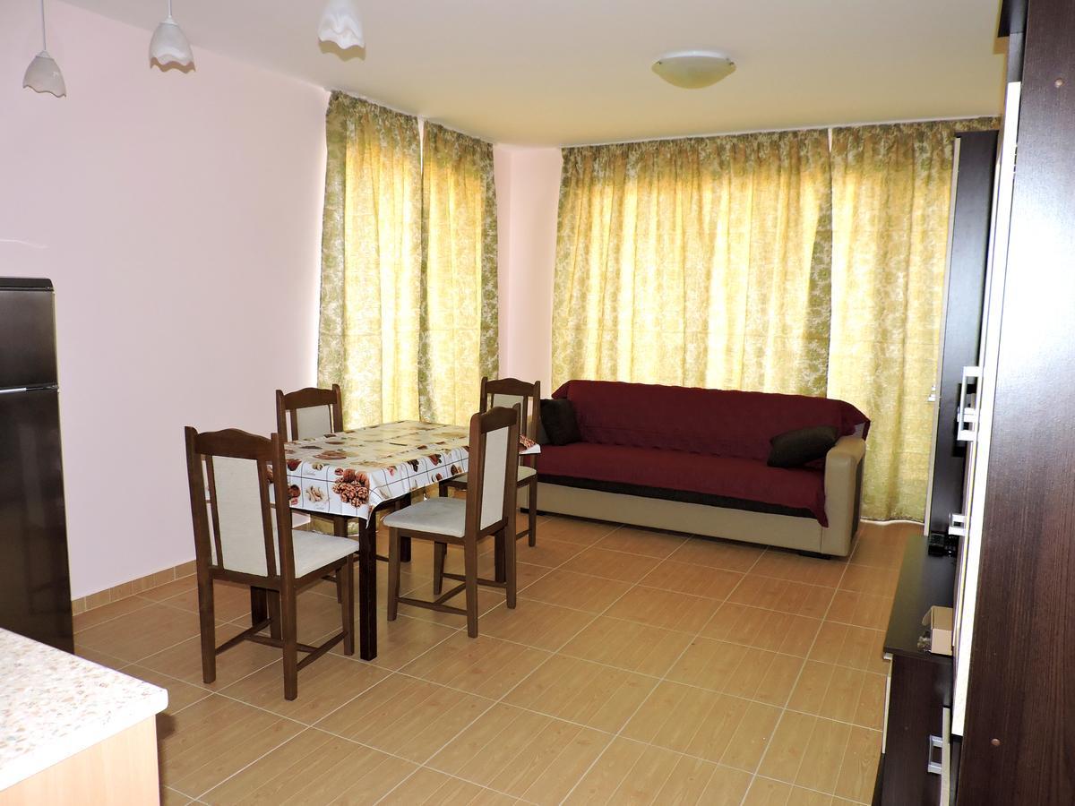 Villa Galina Apartments Byala  Ngoại thất bức ảnh